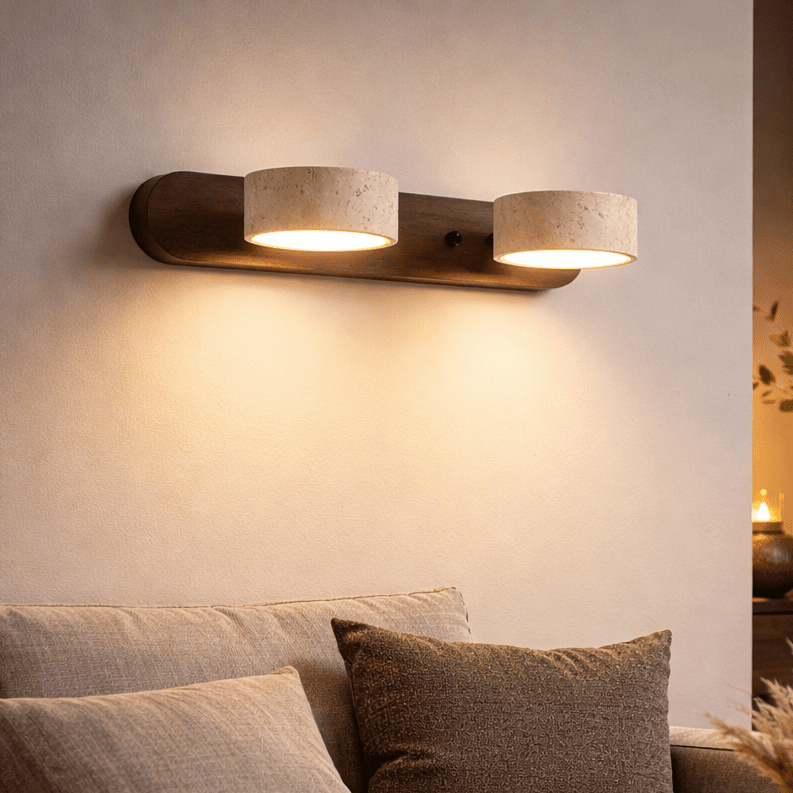 AVERRA – LED-Wandleuchte aus Travertin für architektonischen Luxus 0