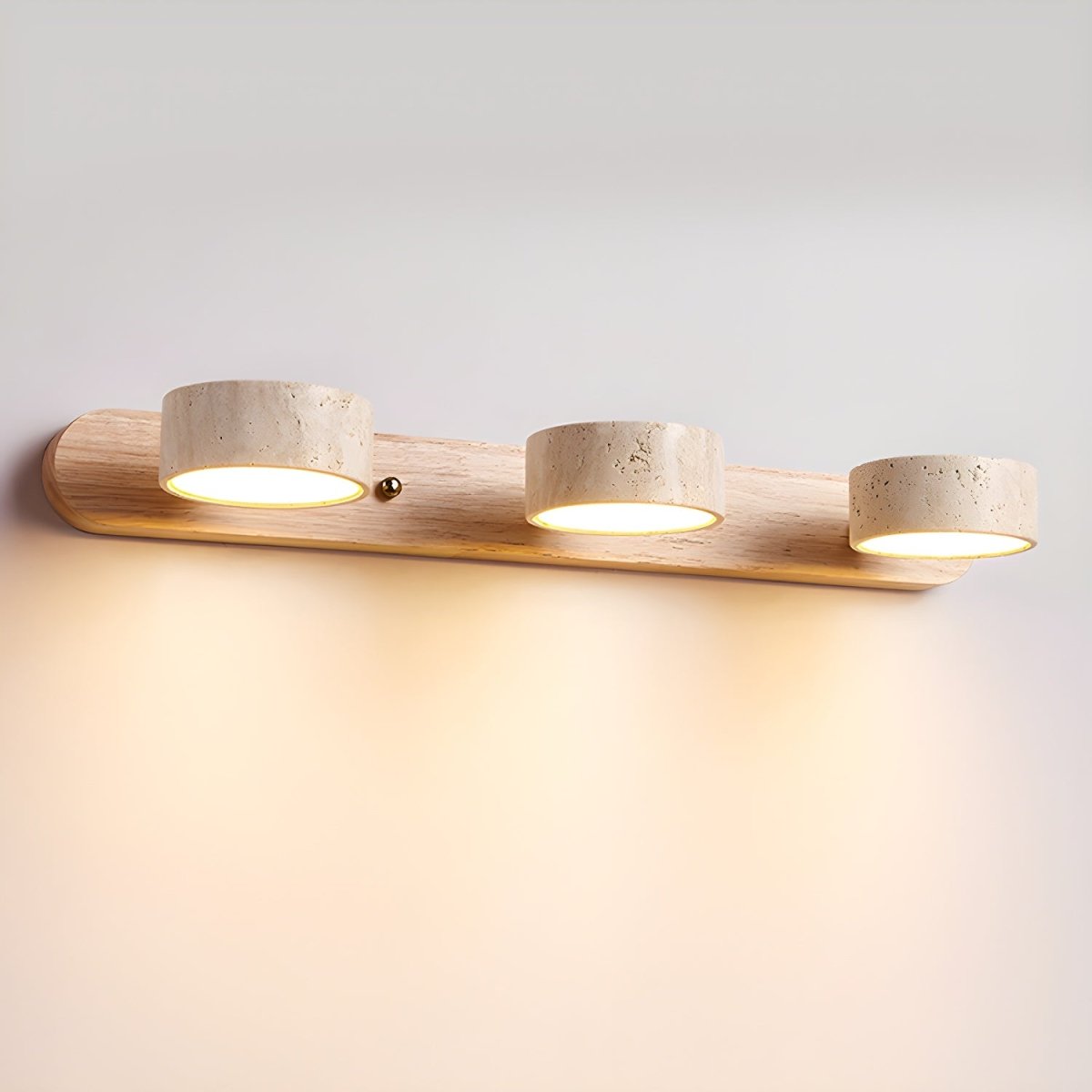 AVERRA – LED-Wandleuchte aus Travertin für architektonischen Luxus 11