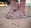 Damen Orthopädische Sandalen mit Keilabsatz 4 cm | Dreifach-Fußgewölbe-Stütze | rutschfest & leicht | Sommer-Komfort 4