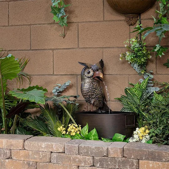 Gartenbrunnen mit Tiermotiv aus Polyresin | Naturstein-Optik & sanftes Plätschern | Für Terrasse, Balkon & Garten, Pumpe inkl. 4