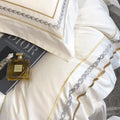 Luxuriöses Bettwäsche-Set aus 100 % ägyptischer Baumwolle mit Stickerei im Hotelstil, bestehend aus Bettbezug, Spannbettlaken und Kissenbezug (Queen- und Kingsize-Größe). 4