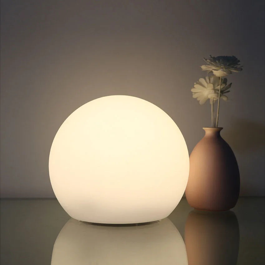 LED-Kugelleuchte mit Akku