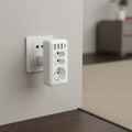 WLAN Steckdose mit Kamera, USB-Ladefunktion und 64 GB Speicherkarte, App-Steuerung 0